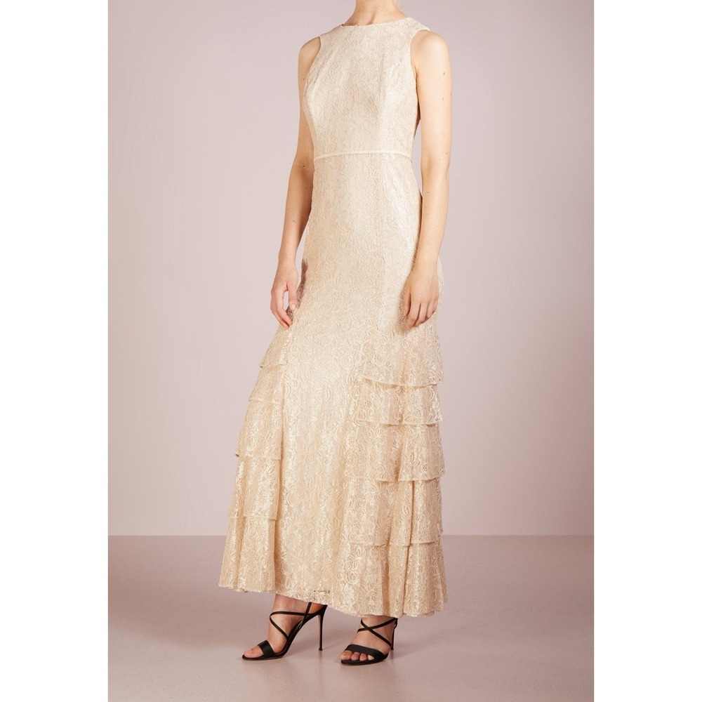 Lauren Ralph Lauren Ivory Lace Tiered Formal/Wedding Gown 10 Full Length